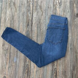 Women’s So Curvy High Rise jean Jeggings size 5 short / 27W